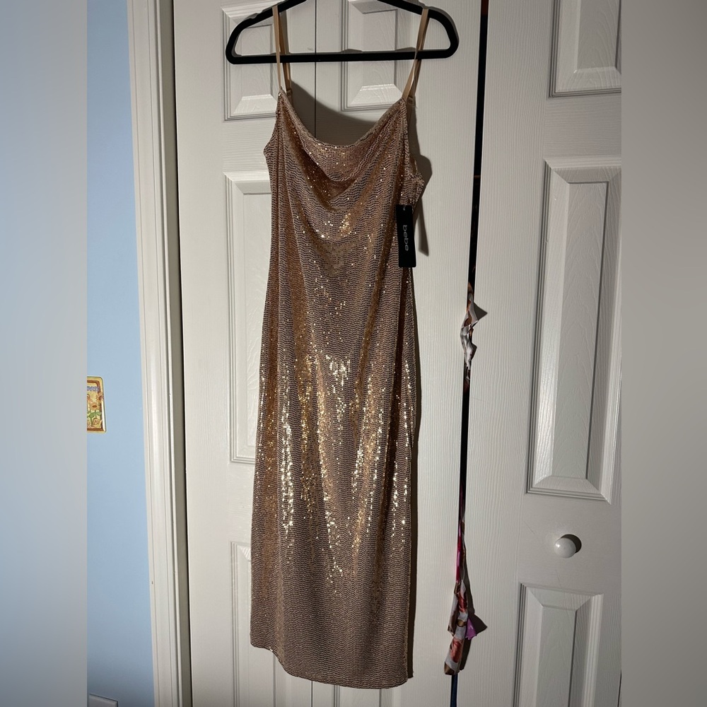 bebe Gold Sequin Maxi spaghetti strapped Dress size large